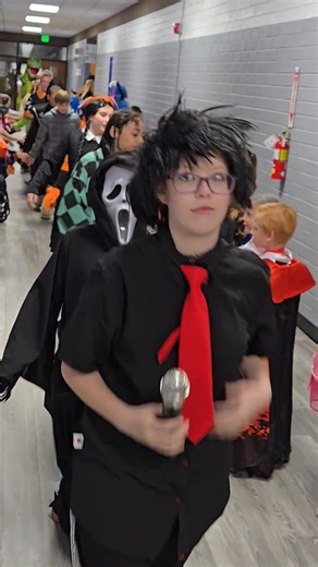 It's Halloween! Schools throughout the Klamath County School District celebrated with costumes, parades, and parties. Shasta Elementary School students paraded through their hallways as classmates gave each high fives and smiles! | Klamath County School District