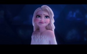 在【冰雪奇缘2】中看艾莎的美颜