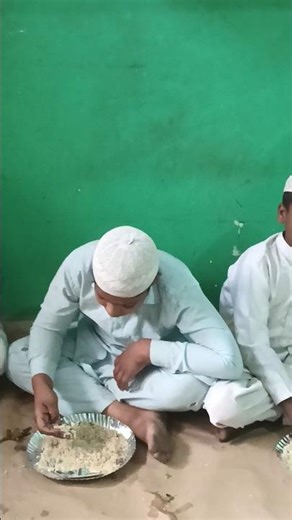 helping is a children's 🥰 subscribe now more video's #shorts #helping #viral #tranding