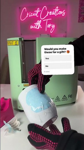 How to Sublimate A Wine Tumbler!❄️#shorts