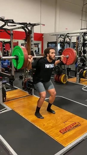 NFL Explosive Training with 90 Degree Eccentric Isometric Barbell Jump Squats