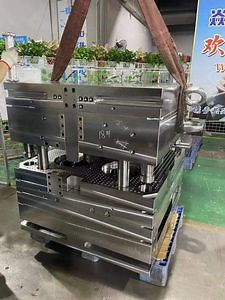 [Hot Item] CNC Precision Milling Steel Plastic Injection Mold Base