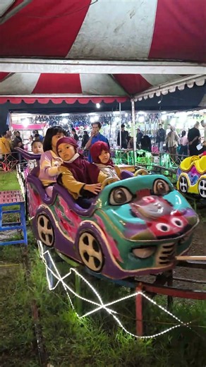 Komidi Putar Mobil 🎠🚗 Colorful Car Carousel