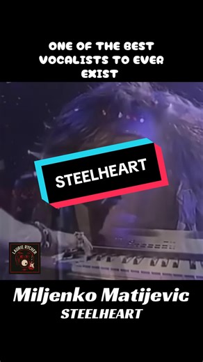 How does that work even come out naturally like that?? This is live!! #steelheart @SteelHeart #singer #music #concert