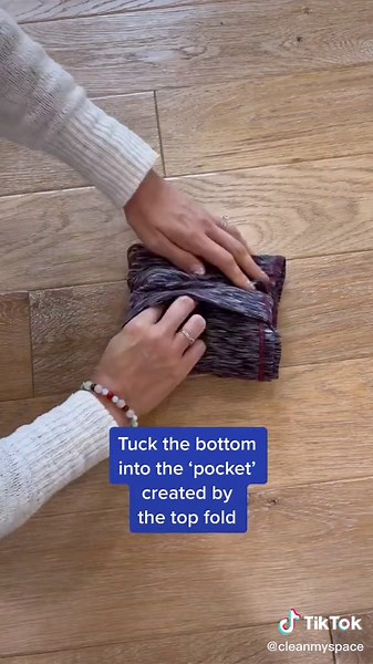 Efficient Leggings Folding Techniques for Better Organization