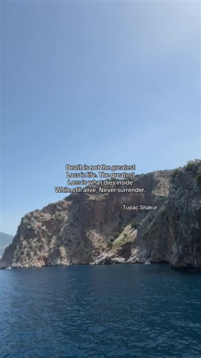 Never Surrender ❤️ #quotes #tupac #people #life