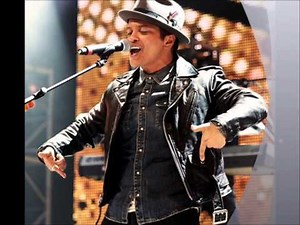 AGAIN Bruno Mars ft Christina Milian