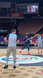 Luka dunk on his father 😂 #lakers #fbreels | Sports Highlights