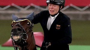 Annika Schleu Horse Incident Tokyo Olympics 2020 | Know Your Meme
