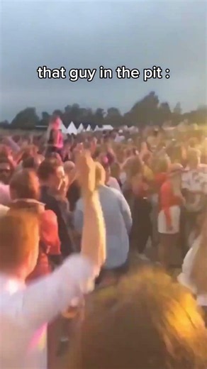that guy in the pit :