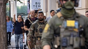 Apple and Google block apps that crowdsource ICE sightings. Some warn of chilling effects