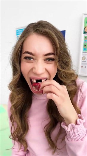 Toothless Trouble: The Ultimate Prank Gone Wrong! 😂🦷