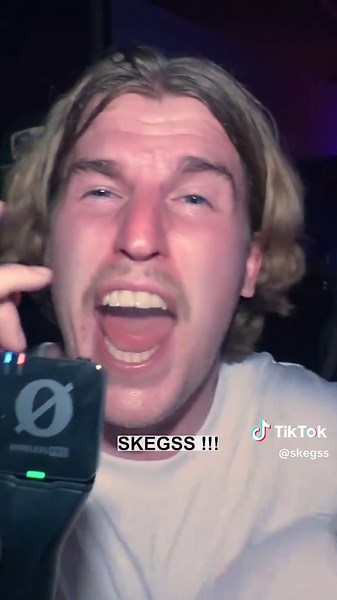 THANKYOU TO ALL !!! We do it for you 🧡 EUROPE/UK is done…. Australian TOP HEAVY tour starts in June 🍻 TIX IN BIO #ontour