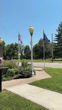 This Beautiful Memorial Park in Beatrice, Nebraska Will Leave You Speechless 🇺🇸🌸