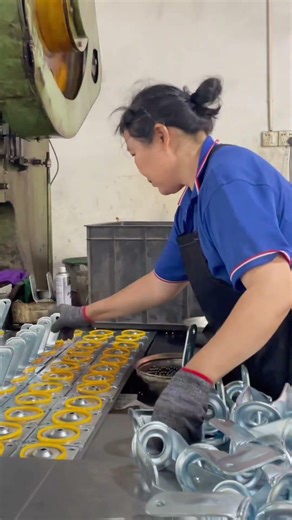 Precision Assembly Process of Industrial Casters