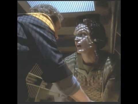 Pretty Cardassian woman is thirsty 😍🥰 Star Trek Deep Space Nine "Destiny"
