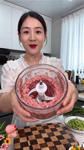 Best Meat Grinder for Home Kitchen | Fast & Easy Meat Mincing #shorts