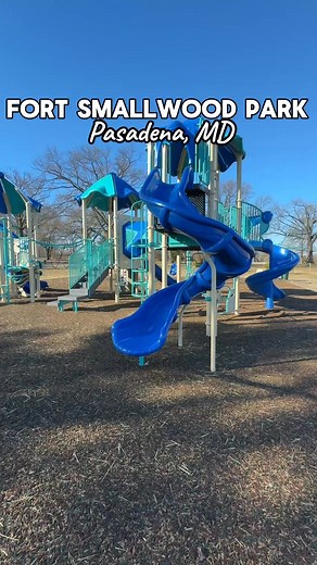 Fort Smallwood Park 📍 9500 Fort Smallwood Rd Pasadena, MD 21122 Fort Smallwood Park is an Anne Arundel County park located where the Patapsco River meets the Chesapeake Bay. There are paved walking trails, a huge fishing pier, swimming beaches, historic battery and barracks, a brand new playground, brand new bathrooms and showers near the beach, and plenty of picnic areas. The side of the park with the fishing pier and playground has more industrial views of Baltimore across the water, while th