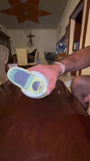 Owala water bottle review: Features, pros and how to choose