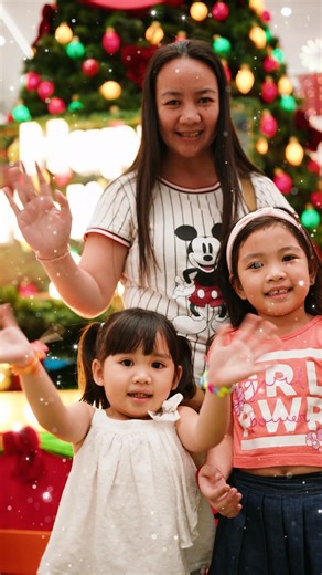 What a magical celebration at SM City Tanza! ✨ Thank you to everyone who joined us and shared in the joy of the season. ❤️ The fun doesn’t stop here — visit our Huge Christmas Cheer at the SM City Tanza Event Center and take snaps with your fam amidst the sparkling holiday lights and décor! 📸🎅🎁 #EverythingsHereAtSM | SM City Tanza