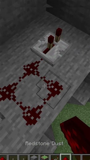 Minecraft : How to make perfect secret door 🤔 #viral #shorts #gaming