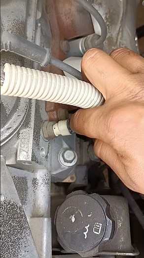 GM gmc 06/11 temperature sensor location