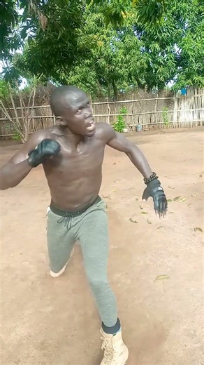 #Cardio_Respiratory_MuscularI_nduranceTraining BODY MARTIALS POWER AND EXPLOSIVES TRAINING 🔥✊🏿💪🏿🙏🏿