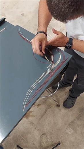 #handpainted #pinstriping #toolbox #freehand #viral #shorts