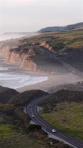 It’s kind of a big deal… We 🫶🏼 our scenic stretch of Highway 1! Have you seen these views? And big 👏 to the reopening of Highway 1 to our south! This week, Highway 1 from Carmel to Cambria in Big Sur reopened after a landslide damaged the iconic and vital roadway. Sounds like it’s time for a California road trip! 🌊🚙 Video 📹 | @beningramvisuals / @hellobeningram #visitsantacruz #highway1 #santacruz #davenport #scenicdrive | Visit Santa Cruz