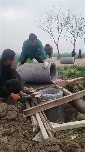 How Workers Install Precast Concrete Rings Are Used in Well Construction