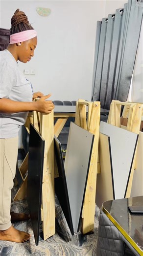 Unique Foldable Table: Space-Saving and Durable Design