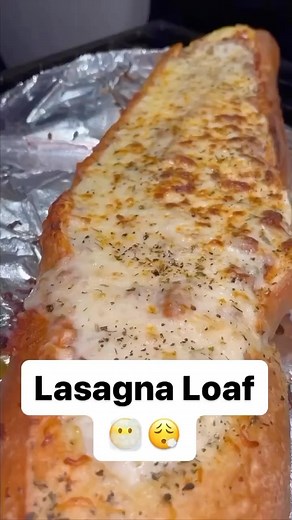 Misty “Free” Watson on Instagram: "Yes im aware of the carbs this loaf contains however this page is called Fatgirls foods so 🤷🏽‍♀️ u do the math all of my seasonings are available online. The link is in my bio. . . . . . . . #lasagna #pasta #food #foodporn #italianfood #foodie #instafood #pizza #homemade #beeflasagna #lasagne #foodphotography #foodstagram #cheese #foodlover #delicious #foodblogger #yummy #a #spaghetti #dinner #pastalover #lasagnalover #delivery #macaronischotel #lasa #lasagna