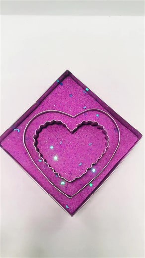 Satisfying Kinetic Sand Experience for ASMR Lovers