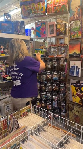 What would you buy Sunday! 3405 Market St Unit 1 Wilmington, NC | Flea Body's Antique Mall and Auction House