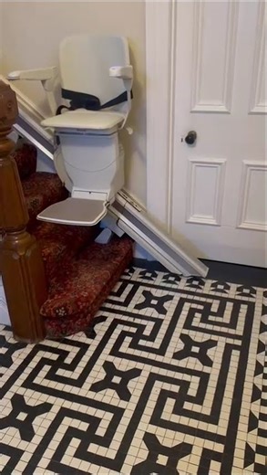 Stannah 600 stairlift with retractable rail . #stairlifts #stannah