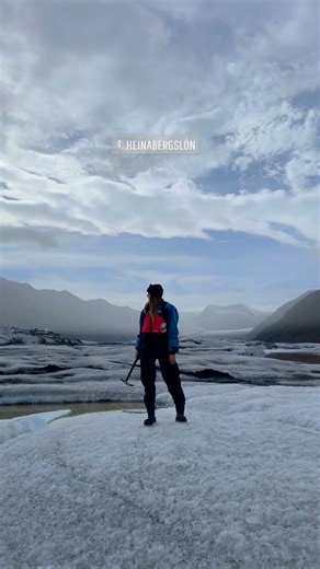 Why follow the crowd? 🤷‍♀️ Sure, kayaking in Iceland's most famous glacier lagoon, Jökulsárlón, is epic as well! 🤩 But sometimes, the less famous locations have simple advantages such as peace and quietness 🤫⛰️ Venture off the beaten path! Book this experience on guidetoiceland.is 🎟️ Price: 19,900 ISK per person | Guide to Iceland