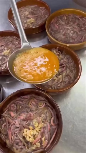 Alfred “Fredo” Thomas III on Instagram: "It might be good…I guess I’ll never know 😂 Subscribe to my YouTube with the link in my bio 🤙🏾 #fredotv #comedy #reaction"