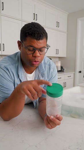 Clean & Reuse Plastic Containers: Easy Tips & Tricks