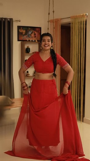 Product code YAVANIKA 😍 Website : www.Seeladesigns.com ready to wear is available #georghttps://www.seeladesigns.com/products/yavanika?_pos=1&_psq=yav&_ss=e&_v=1.0ettesaree #red #tealblue #handwork #blue #love #life #makeup #hapliness #photoshoot #seeladesigns | Monisha