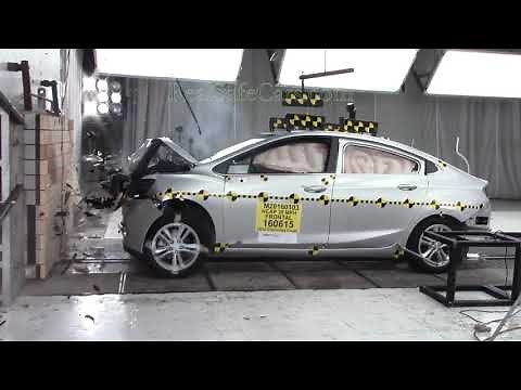 Chevrolet Cruze (2016) Crash Tests (Side-Pole, Front, Side)