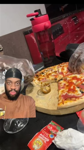 Grey (@shadeslikegrey)’s videos with Mother Sea - Anime Zing