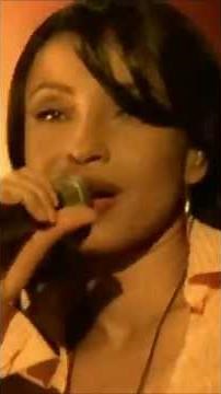 Sade sings her tuneful song Flow pt2