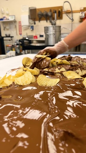 That Crunching Sound 🤤 | Hercules Candy Co