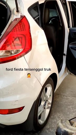 Ford Fiesta Transmission Malfunction - Body Repair Process for Faster Results