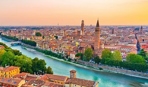 Travel: Walking Tour Of Verona In Northern Italy