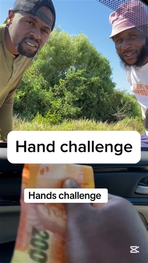 Hands challenge #newchallenge #mabhatiri15volt #zimtiktokers🇿🇼🇿🇼🇿🇼 #fypシ゚ #couplegoals