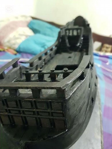 Watch the magic unfold as I create the iconic Black Pearl model ship from scratch 🛥️ #ship #DIY