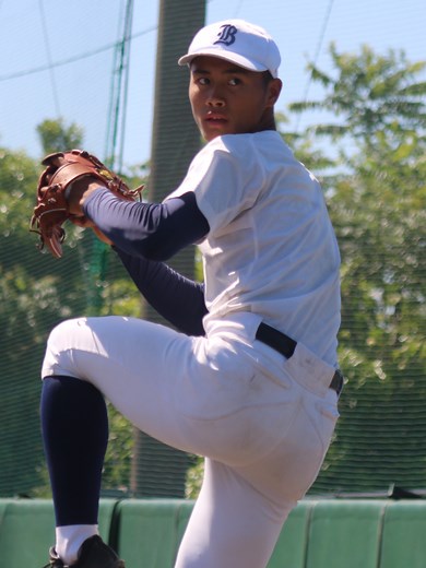 鹿児島実の逸材・井上剣也のピッチングはコメント欄から☑ #高校野球 #高校野球ドットコム #甲子園 #夏の甲子園 #センバツ #選抜高校野球 #選抜 #ドラフト候補 #鹿児島実 #鹿児島実業 #鹿児島実業高校 #鹿児島実業野球部 #井上剣也 #プロ野球 #プロ注目 #剛腕 #剛速球 #鹿児島県 #鹿児島県高校野球