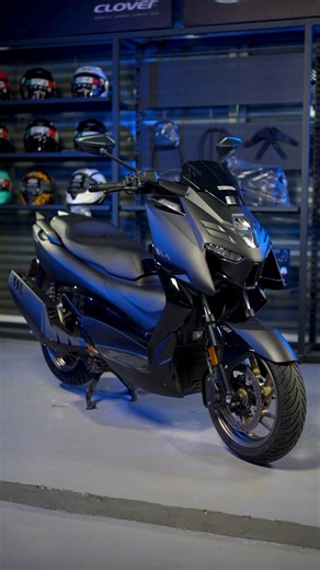 Meet the Bristol Zontes 400M. It’s got the right mix of power, control, and comfort. Whether you’re riding around the city or hitting the expressway, it’s always ready to go with you. #400M #ZontesPhilippines #BristolMotorcycles | QJMotor Antipolo
