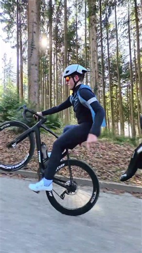Trek Madone SLR Wheelie - This is how you win cake!